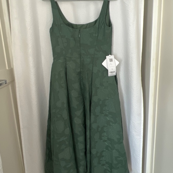 ADELIE EUCALYPTUS A-LINE MIDI DRESS - Picture 8 of 8